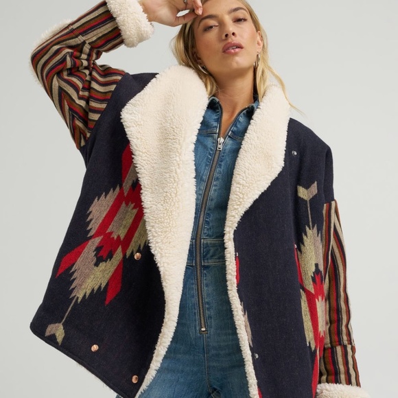 Lainey Wilson Wrangler Jackets & Blazers - WRANGLER X LAINEY WILSON WOMEN'S SOUTHWEST COAT size M NWT